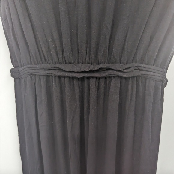 Max studio, women’s black maxi dress, sleeveless‎ V-neck Size medium - Picture 4 of 6